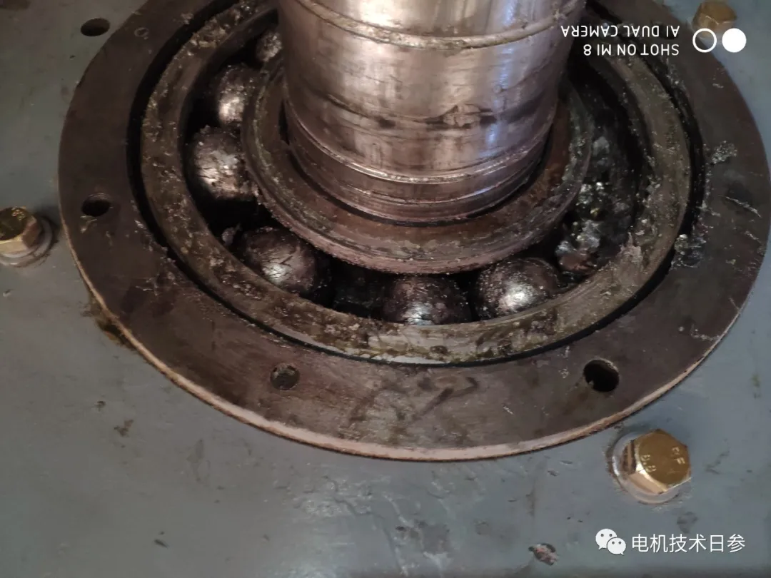 发电机轴承温度升高缘故原由及处置惩罚(电机轴承损坏导致电机销毁)-im电竞电机